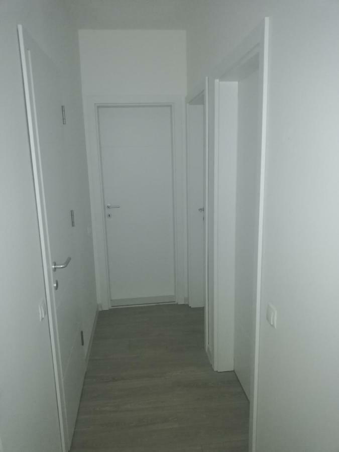Apartment 3 พริสตีนา ภายนอก รูปภาพ