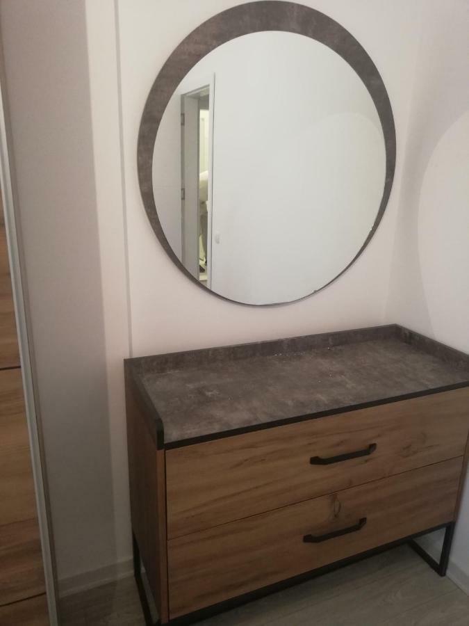 Apartment 3 พริสตีนา ภายนอก รูปภาพ